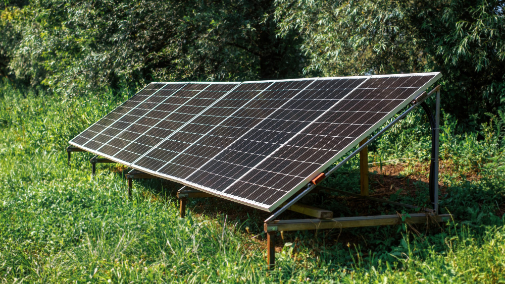 Hybrid Solar System
